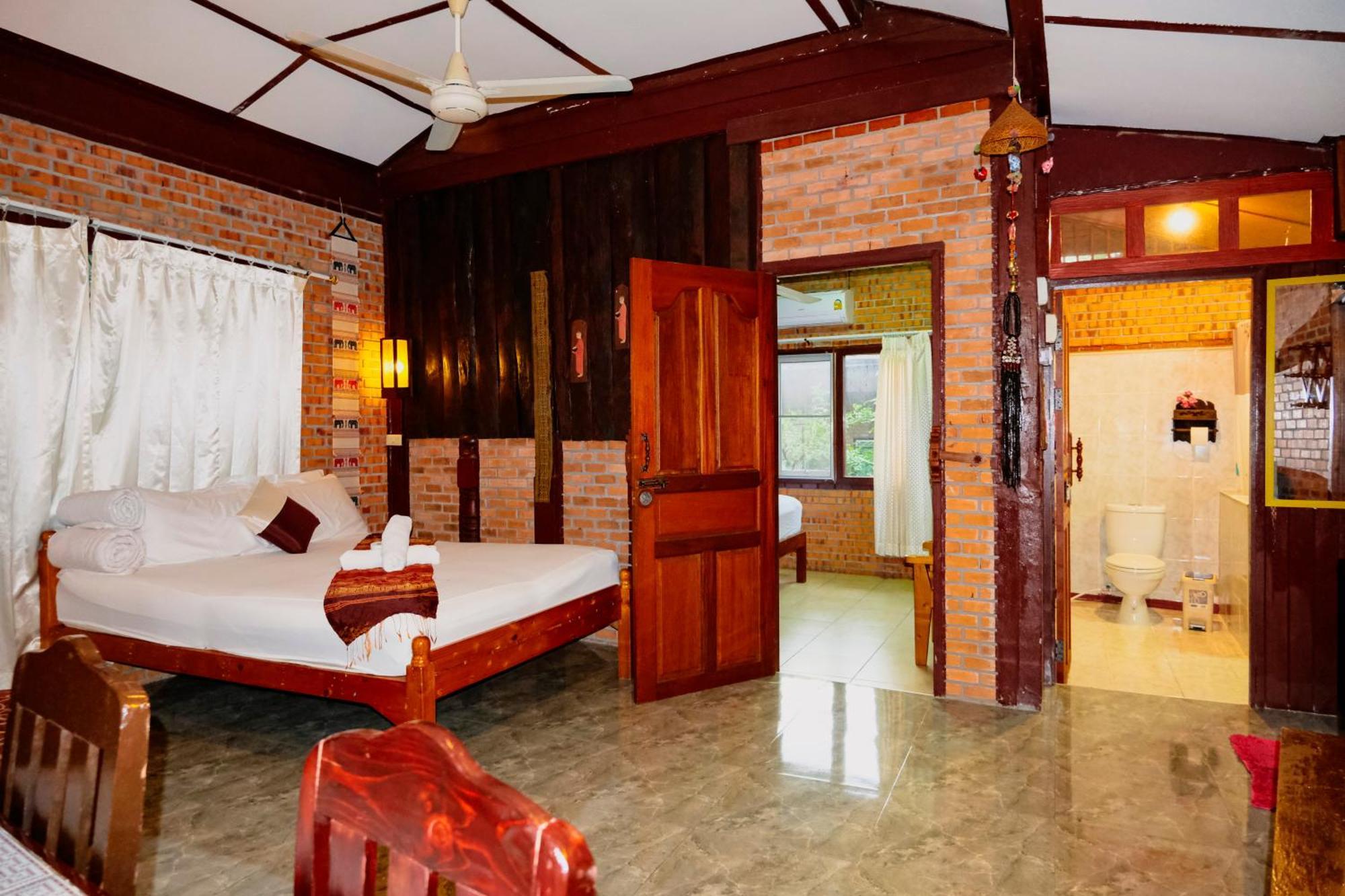 Boutique House Nipha Chiang Mai Exterior foto