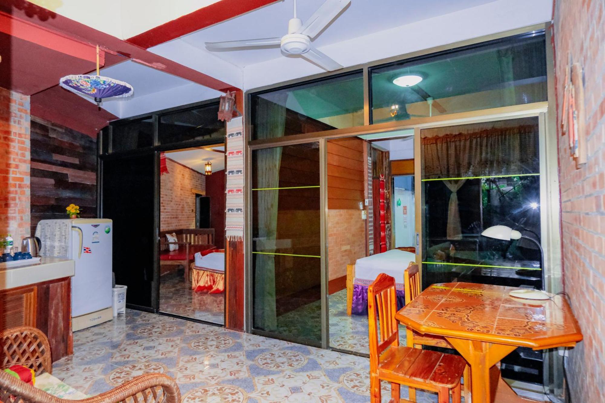 Boutique House Nipha Chiang Mai Exterior foto