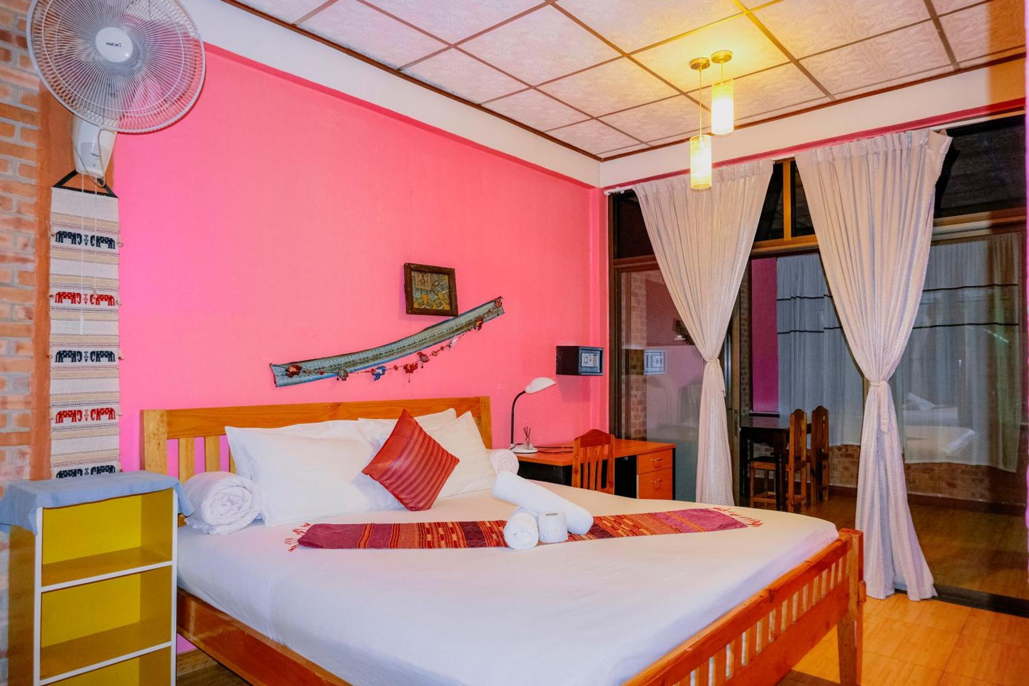 Boutique House Nipha Chiang Mai Exterior foto
