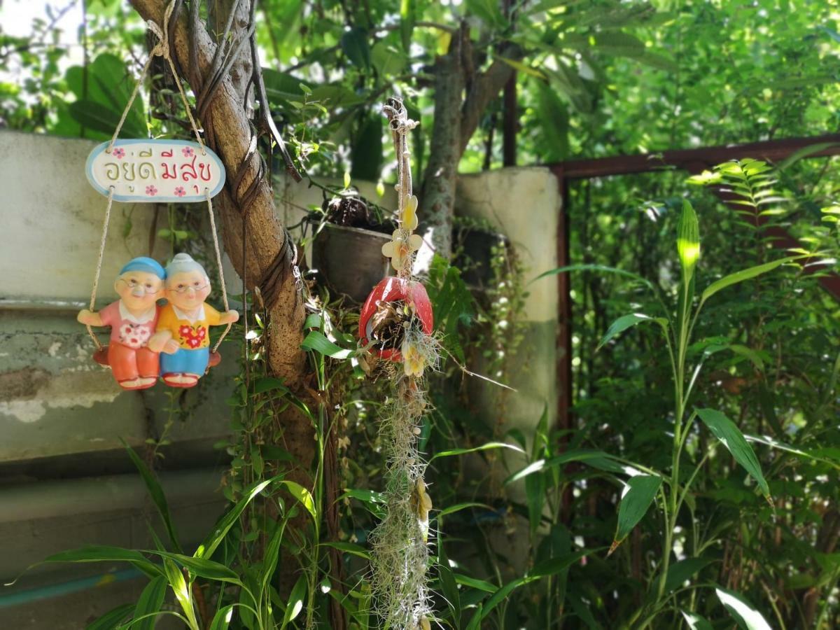 Boutique House Nipha Chiang Mai Exterior foto