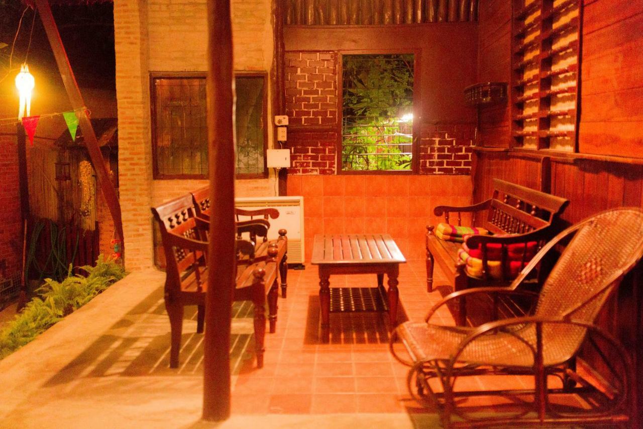 Boutique House Nipha Chiang Mai Exterior foto